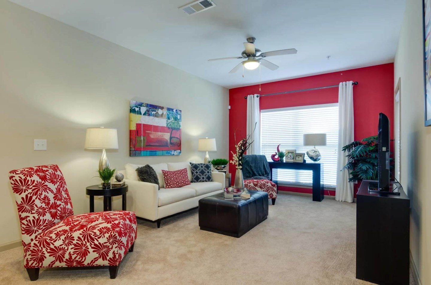 Ashley Auburn Pointe Image 2