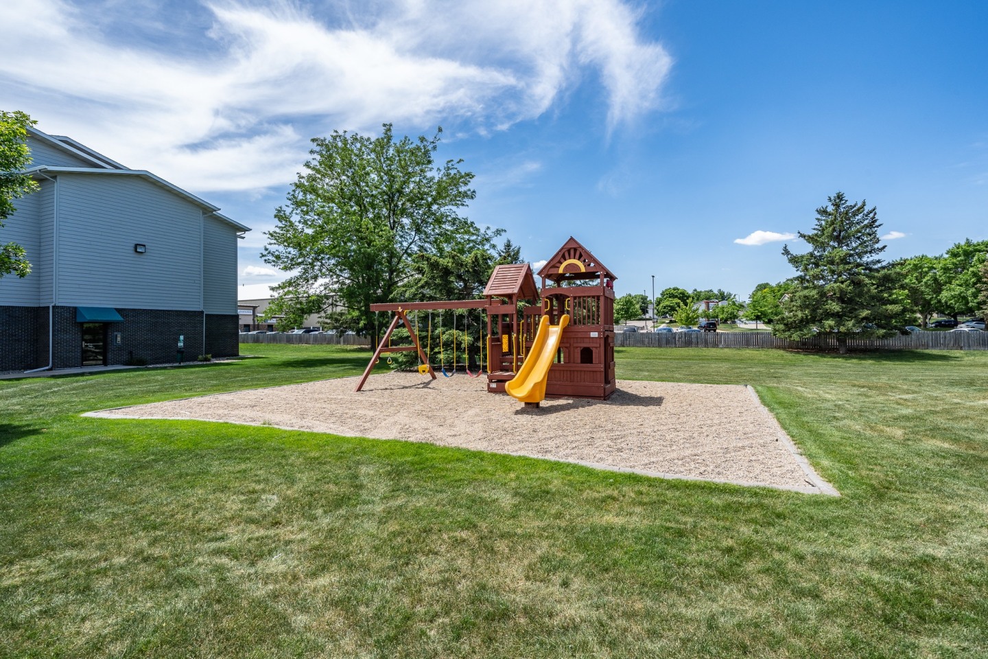 Oxbow Park Apartments Image 11