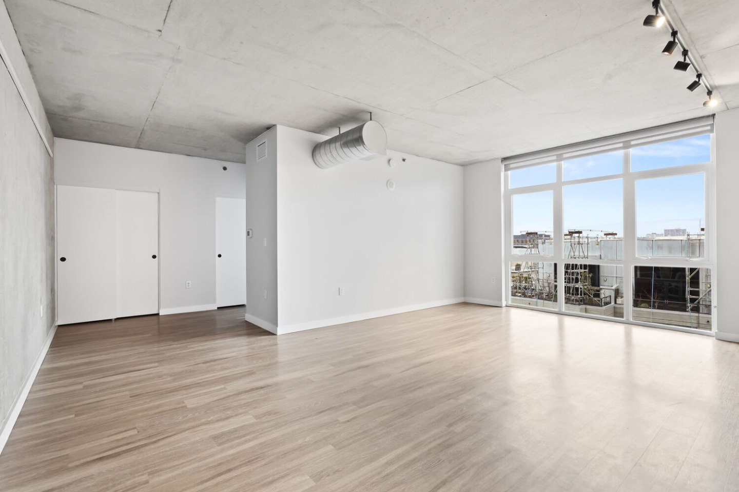 Asa Flats and Lofts Image 71
