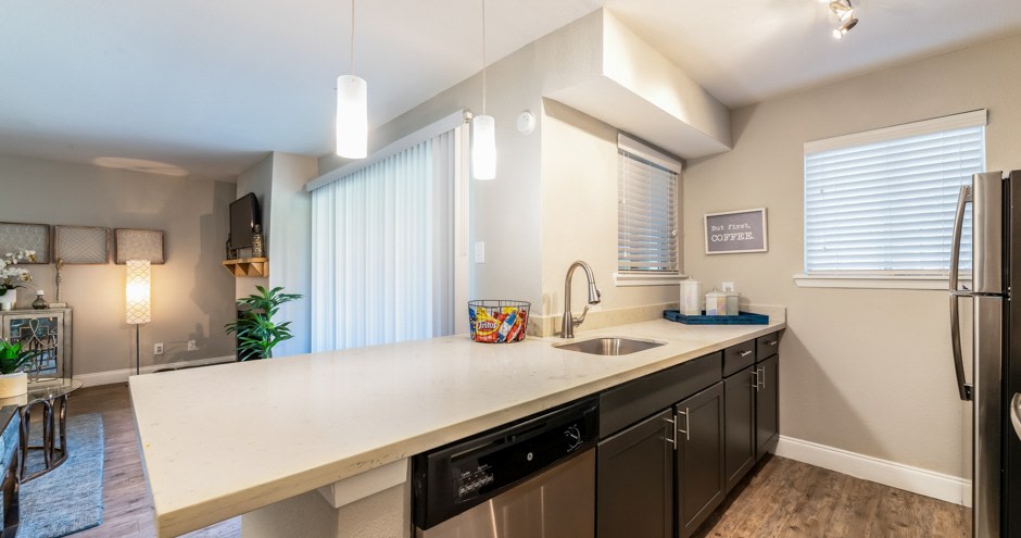Flintridge Apartments Image 2