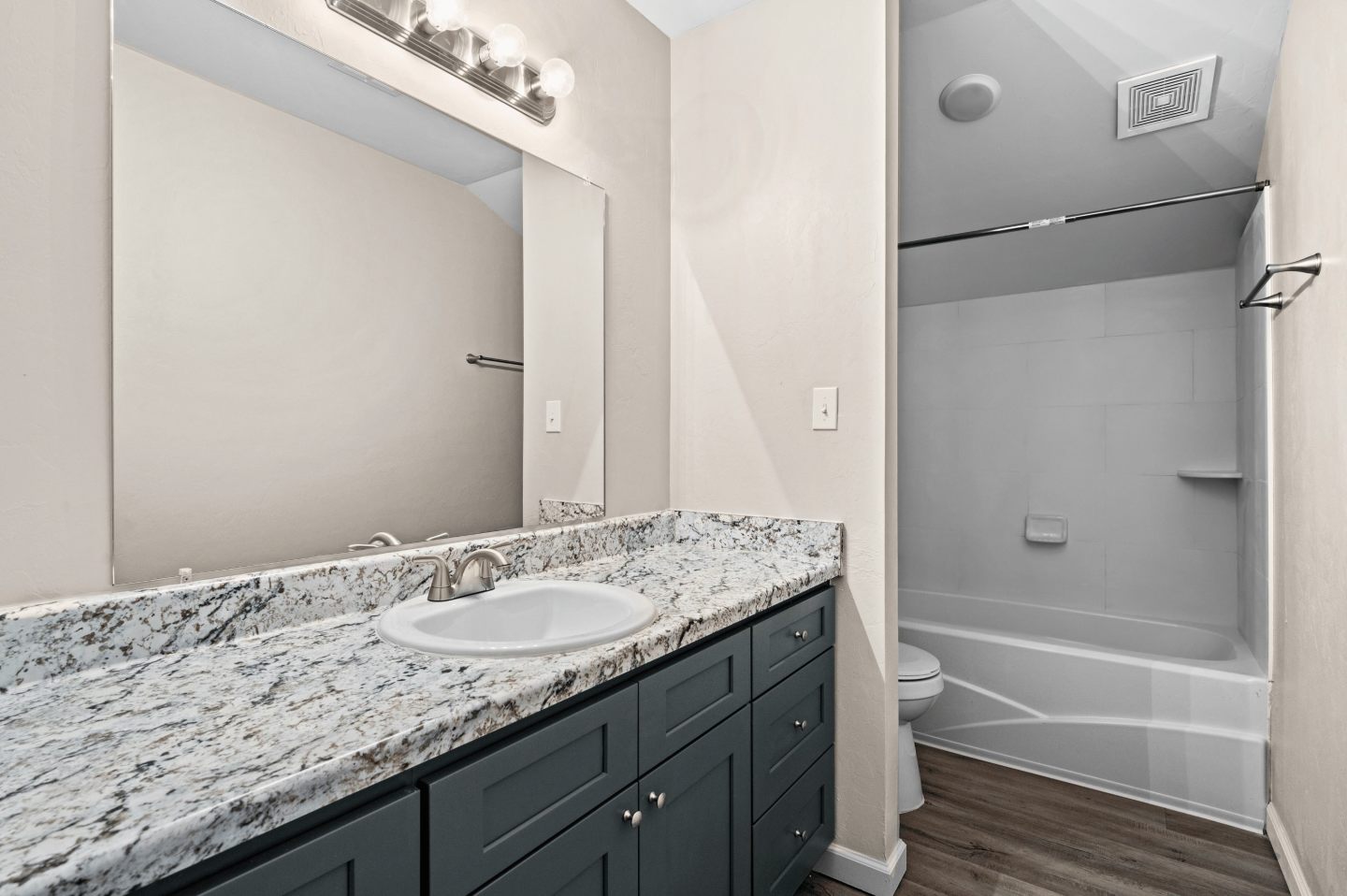Diamond Ridge Townhomes Image 7