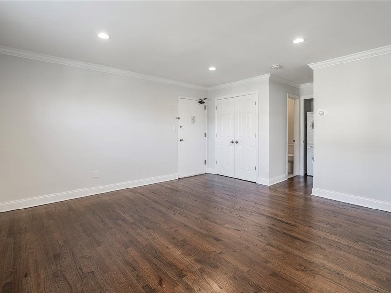 48 Roseland Avenue Image 18