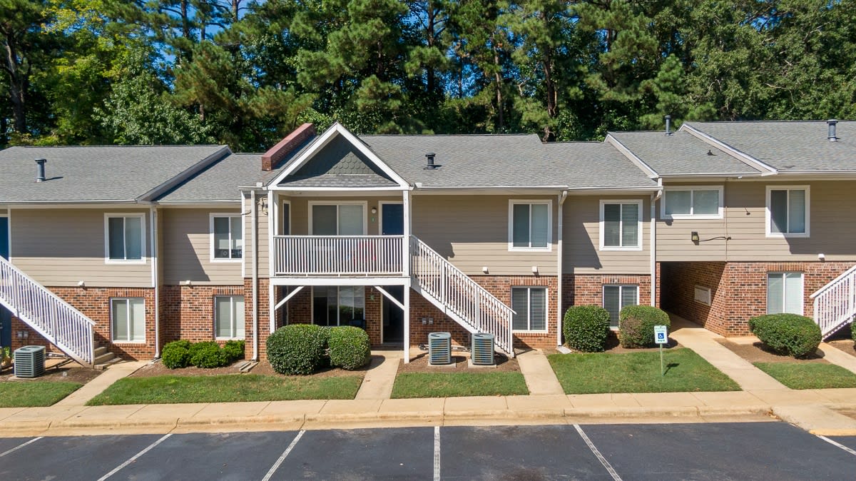 Cary Pines Apartments Image 31