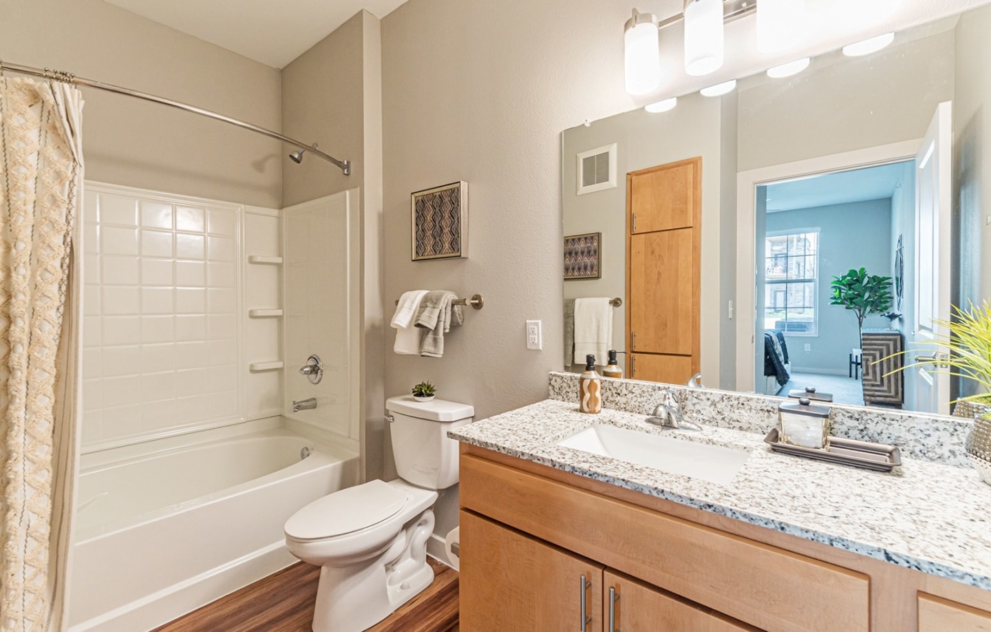 Affordable Housing - Crossroad Commons Image 19