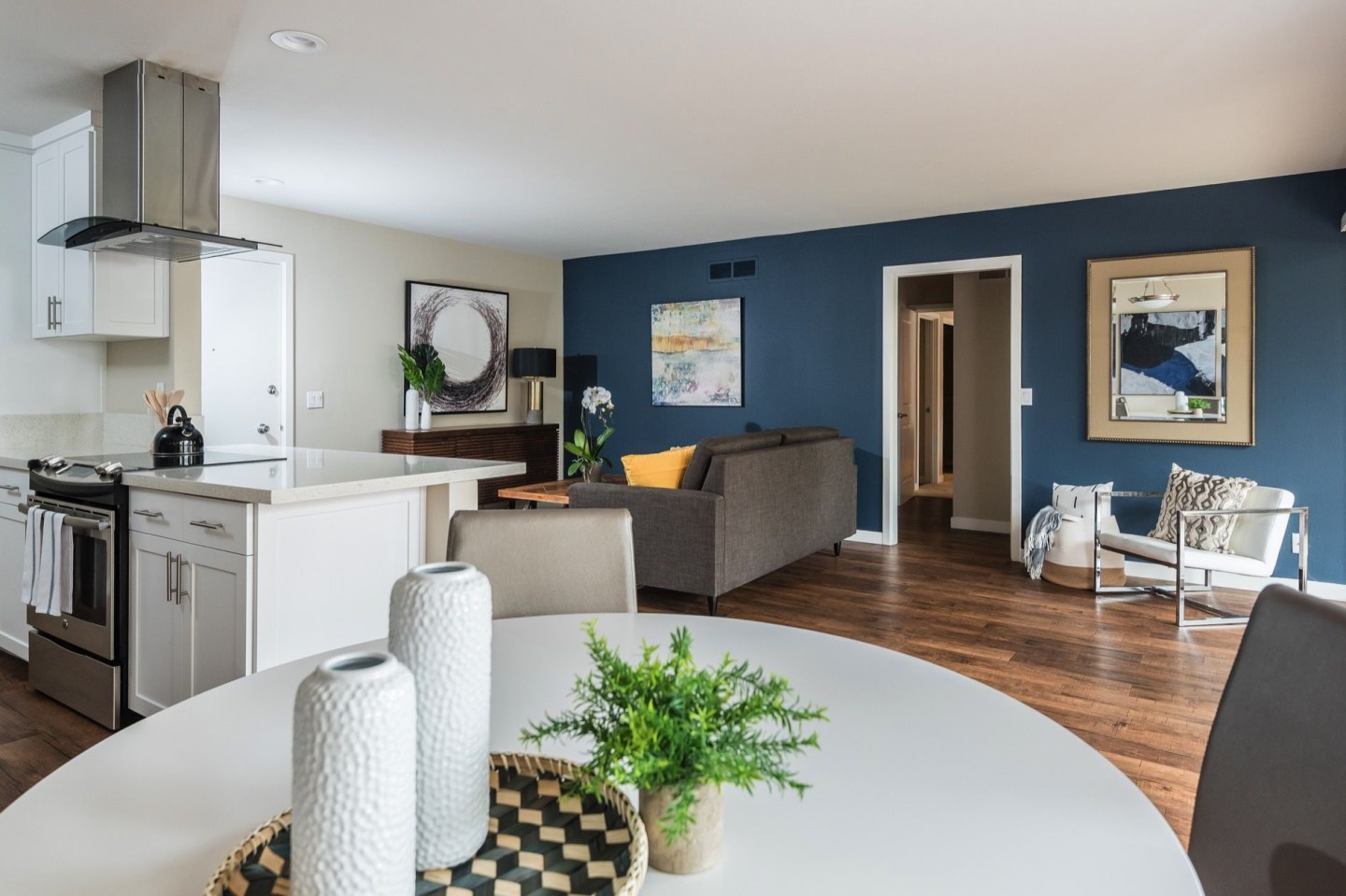 Bay Tree Image 26