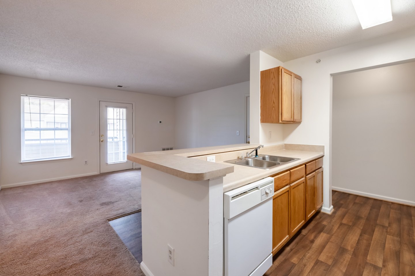 Summerdale Apartments Image 16