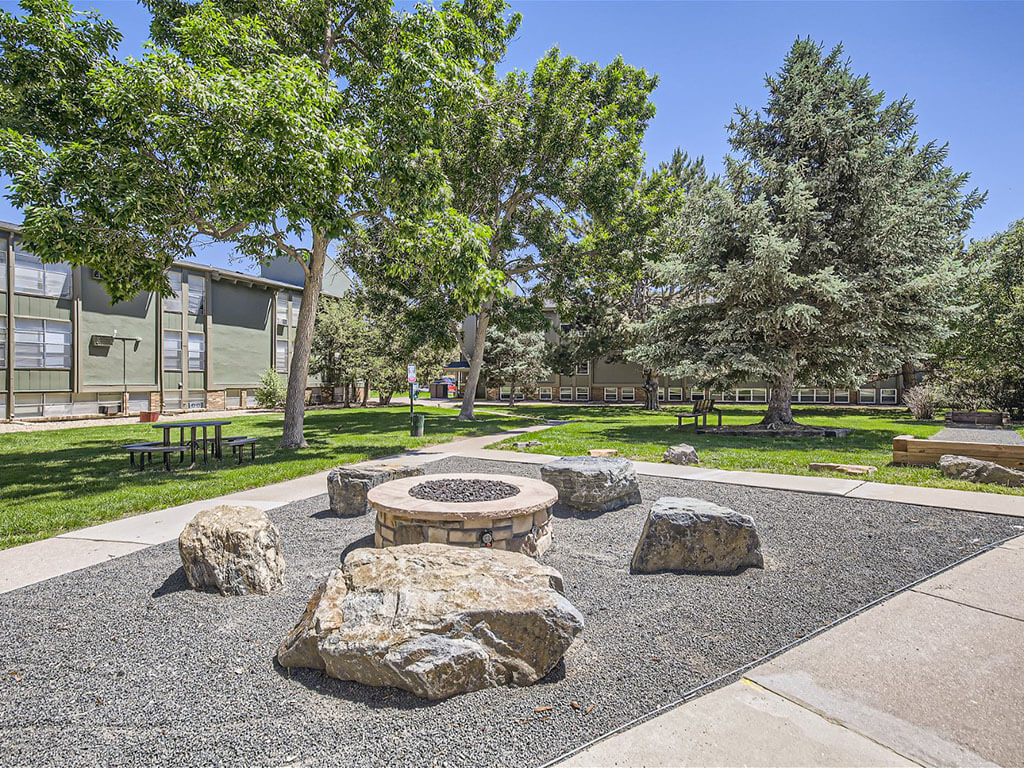 Village Green Image 19