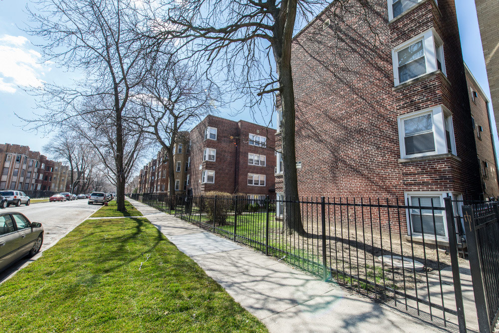 7624 S Kingston Image 2