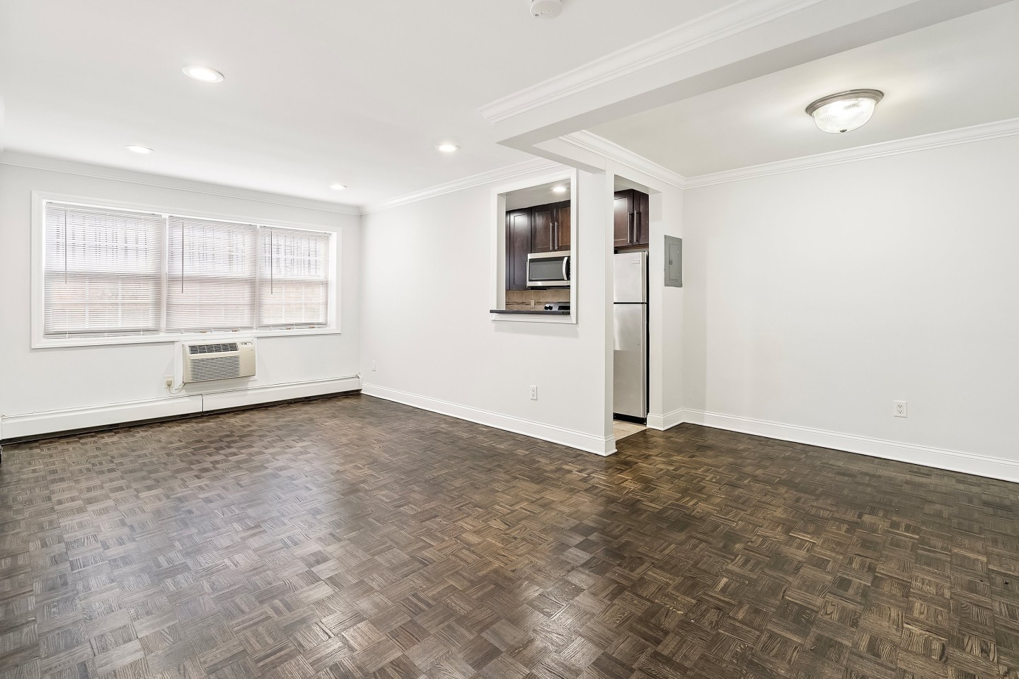 48 Roseland Avenue Image 4