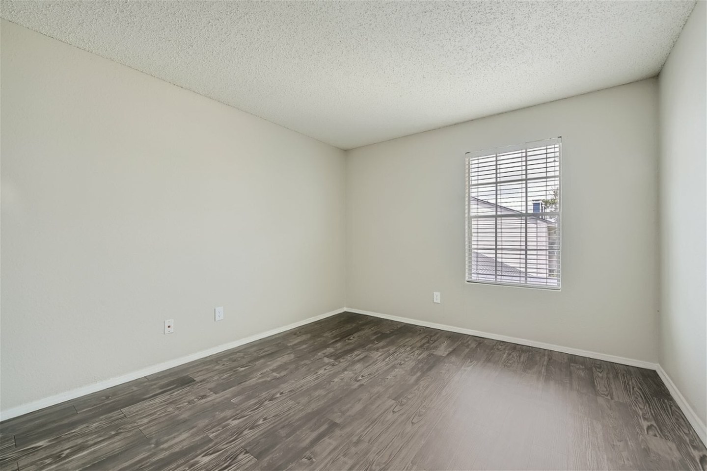 Rise Spring Pointe Image 125