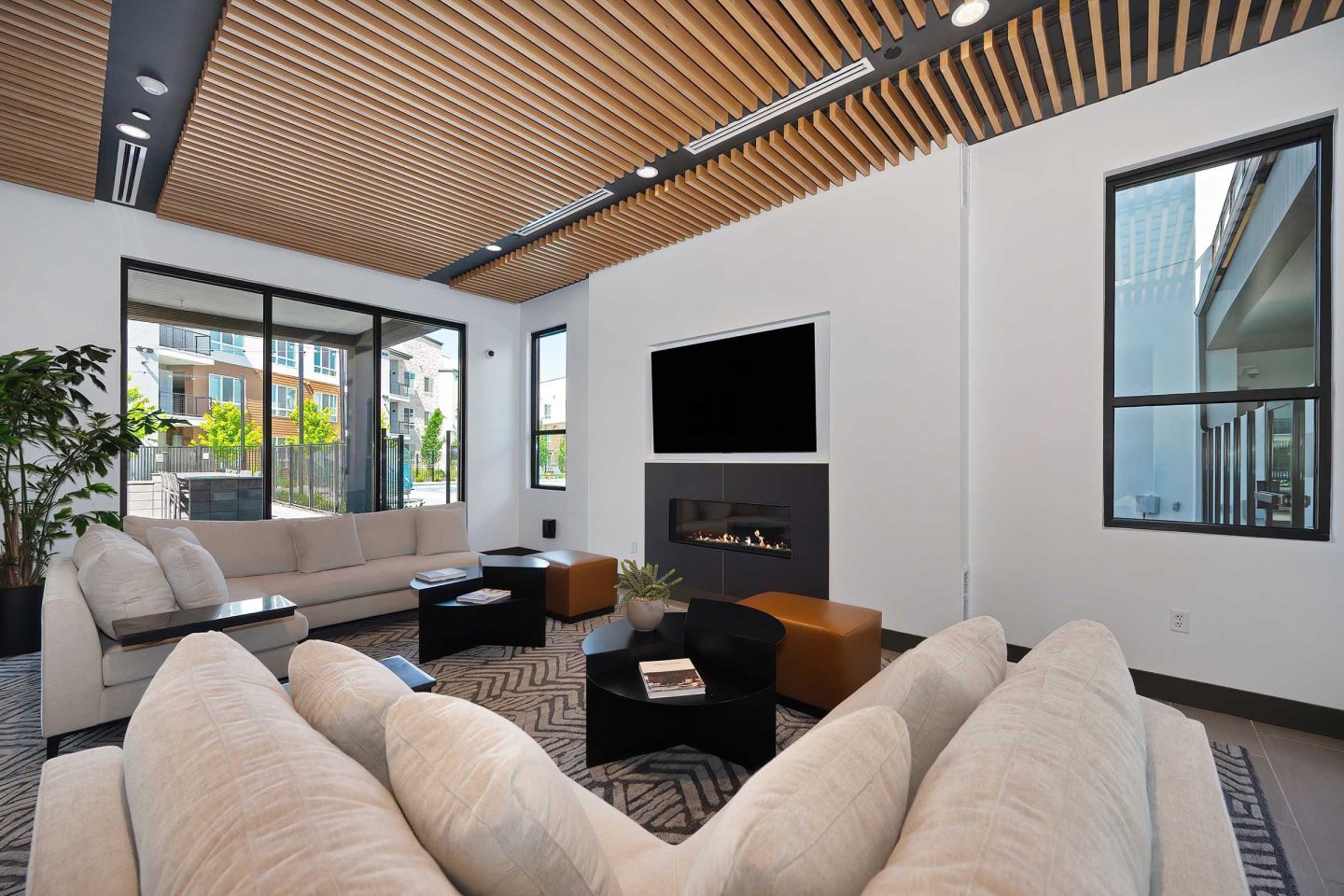 Halcyon Apartments Image 197
