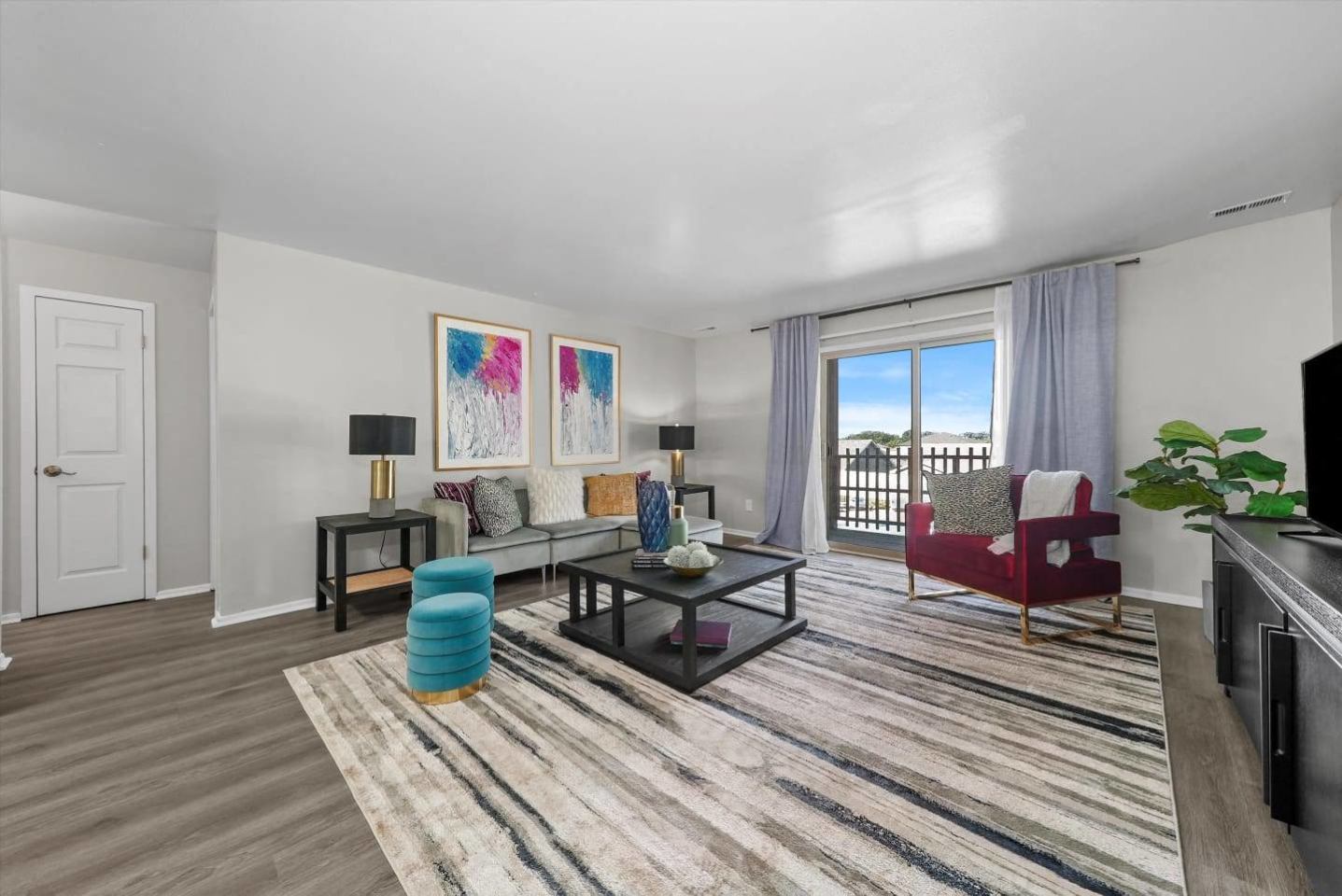 Whitcomb Terrace Apartments Image 1