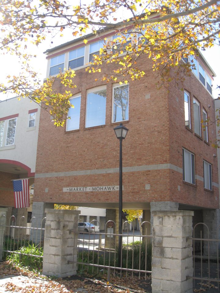 Market Mohawk Apartments Image 13