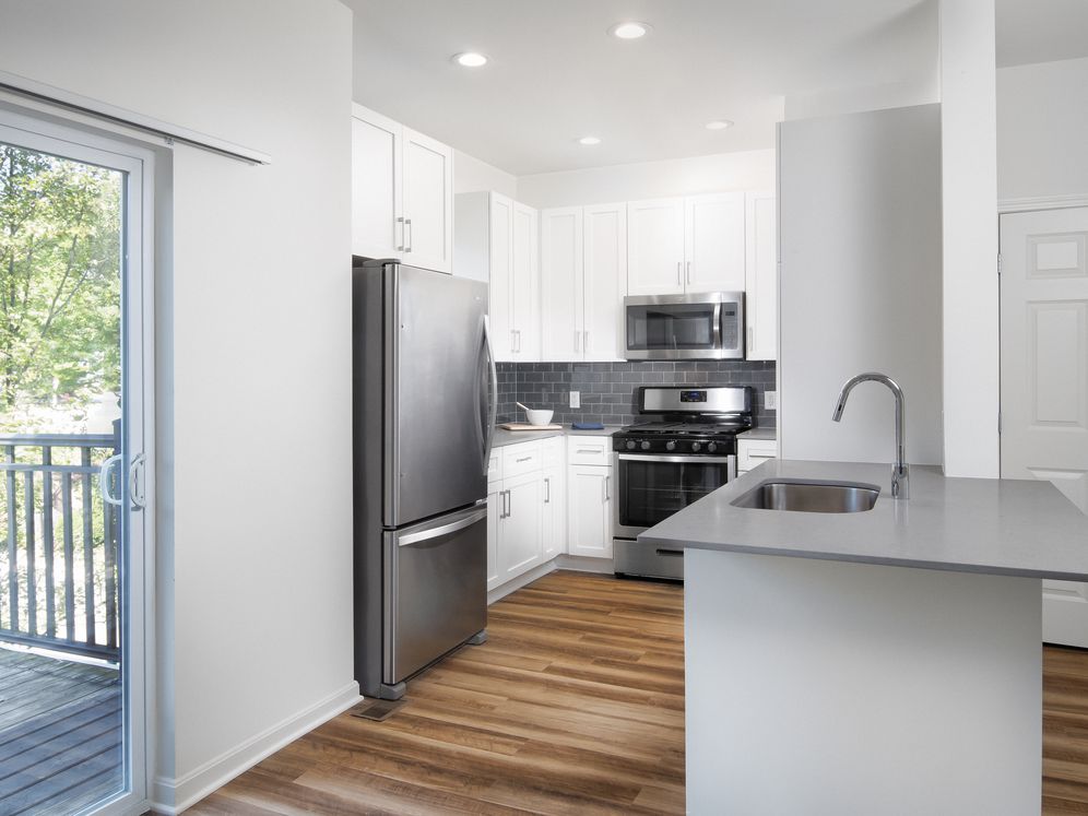 Avalon at Lexington Hills Image 3