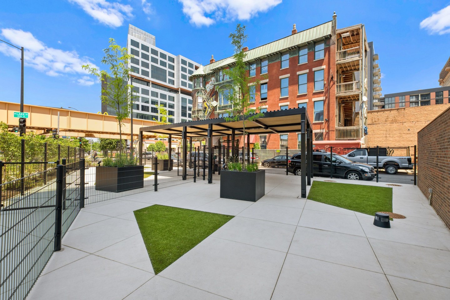 Parq Fulton Image 22