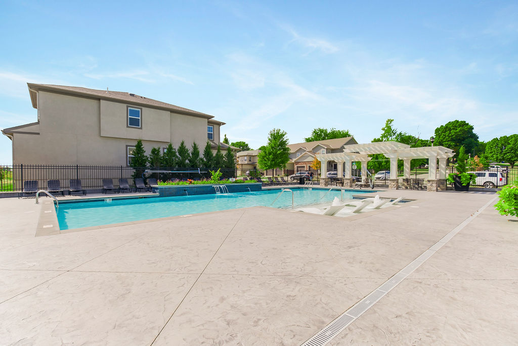 Prairie Pines Townhomes Image 39