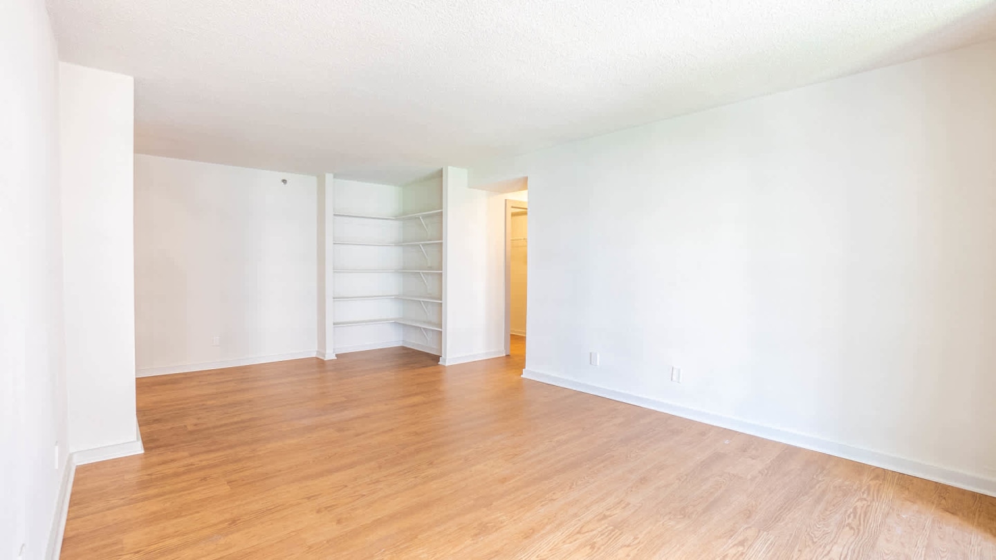 The Flats at Dupont Circle Image 13