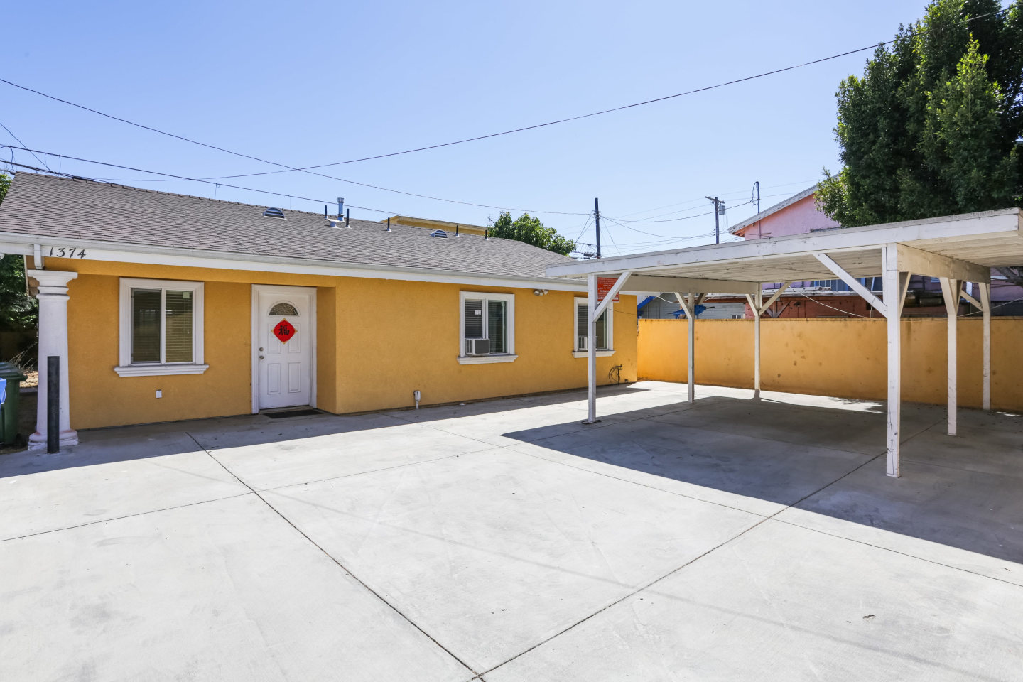 1374 W 35th Place - Co-Living Image 15