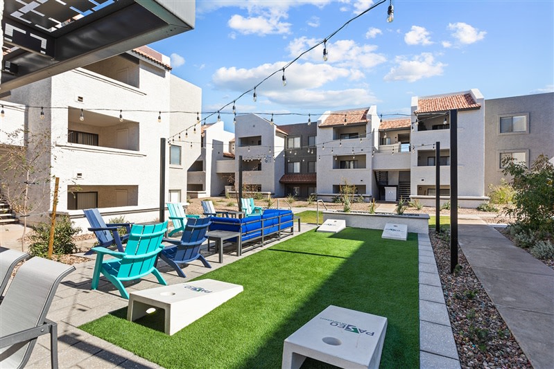 Quadrangle Village Image 20
