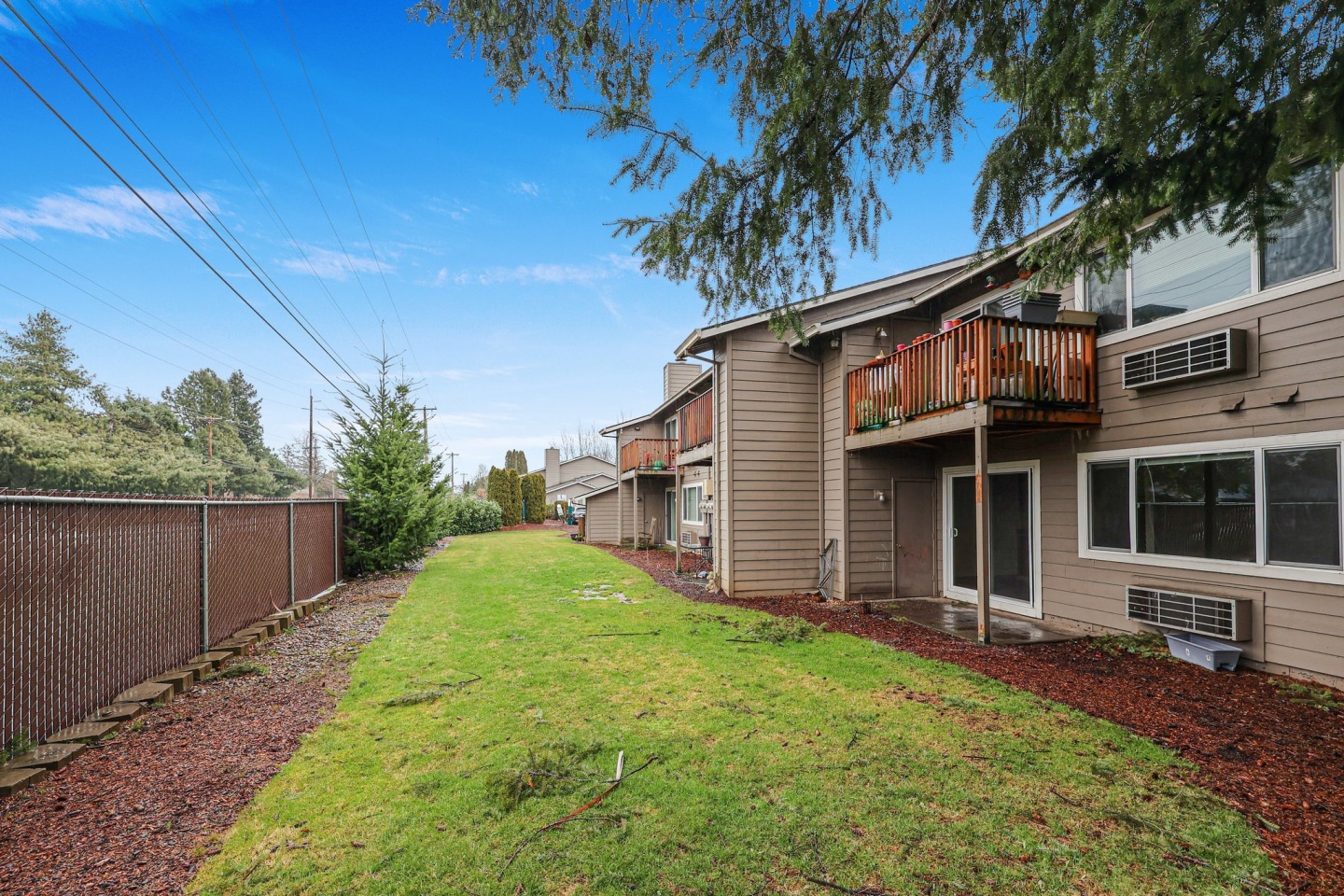 Applegate Image 29