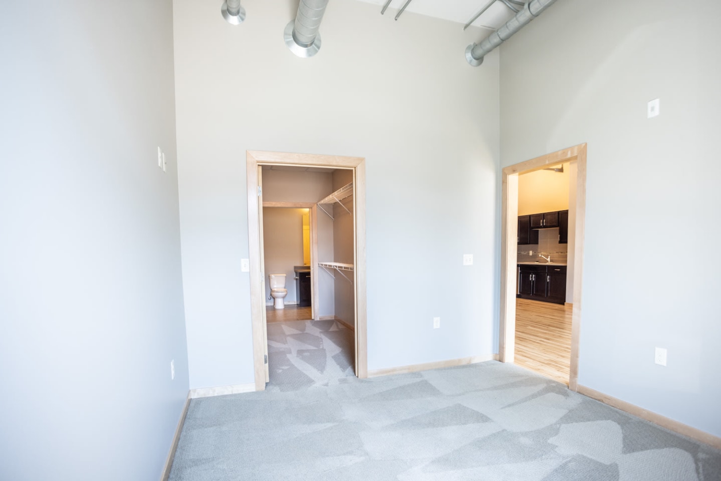 Uptown Exchange Lofts Image 1