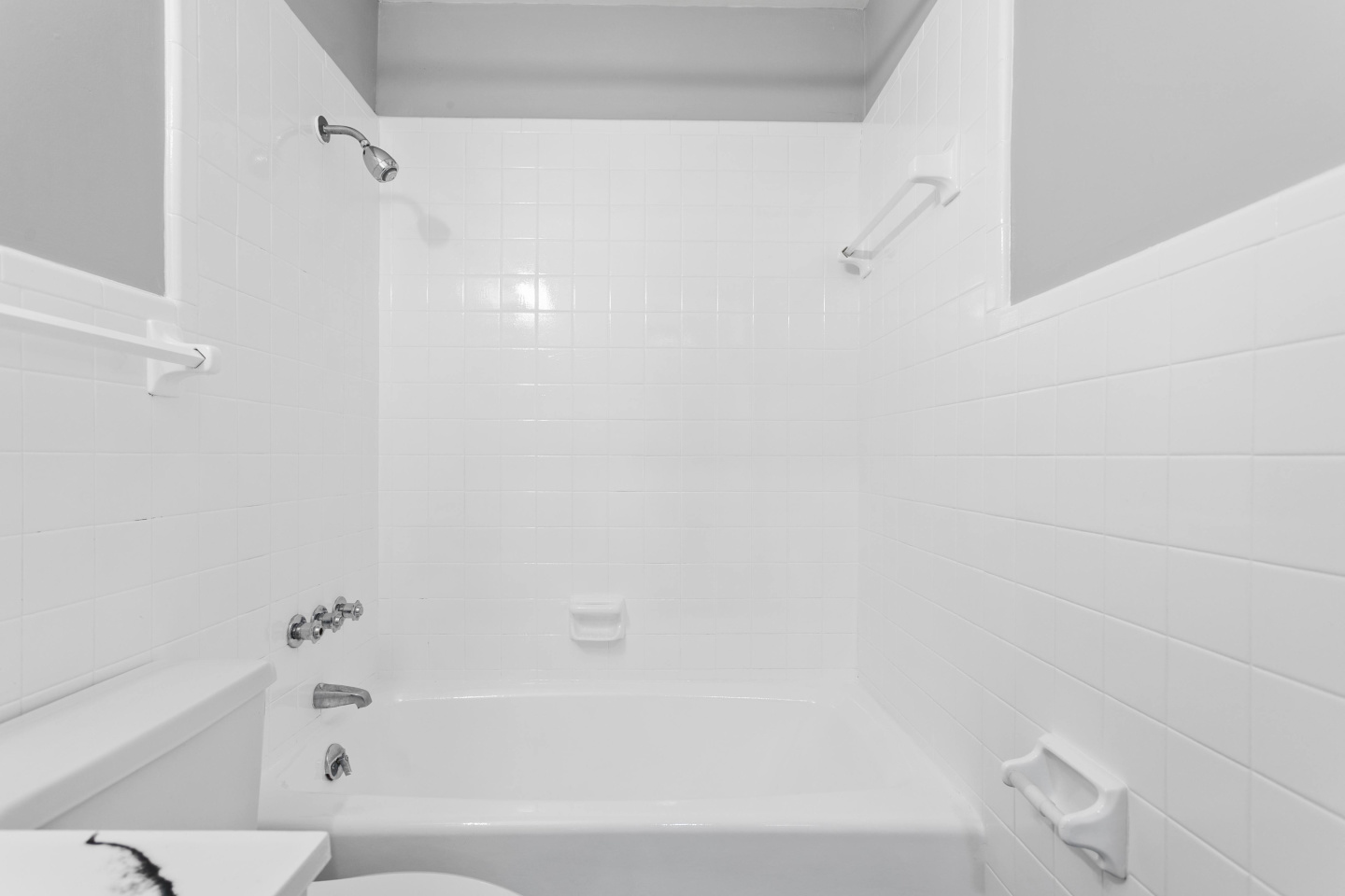 Meadowview Apartments and Townhomes Image 32