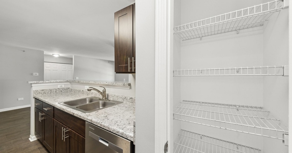 Stratford Green Apartment Homes Image 16