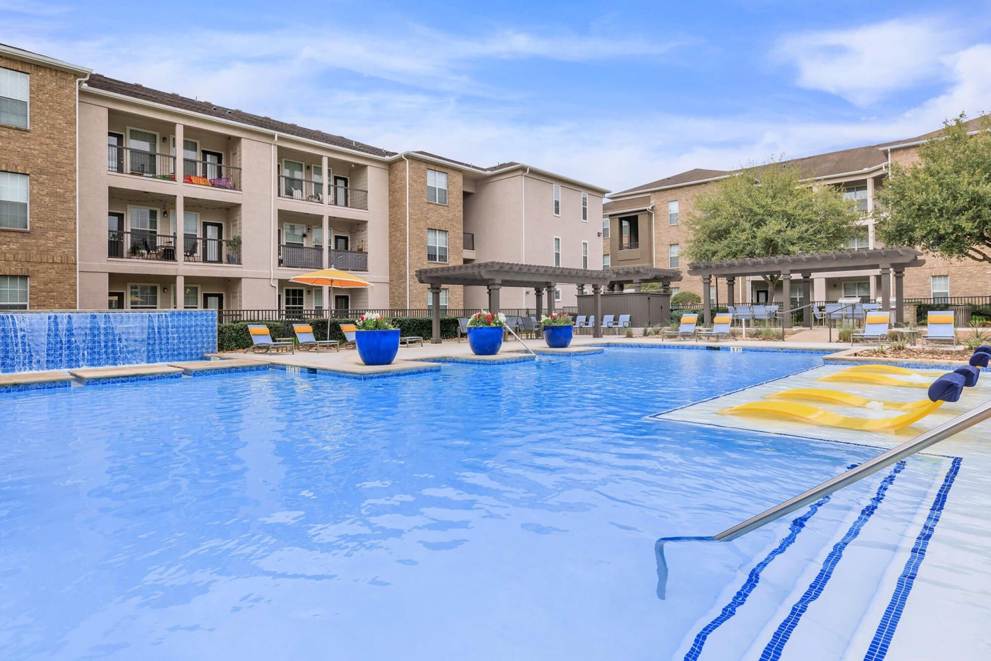 Woodland Point Image 16