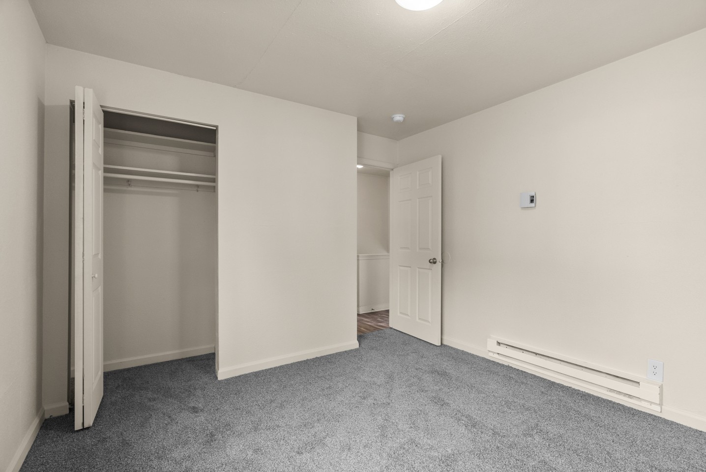 Pacific Walk Townhomes Image 29