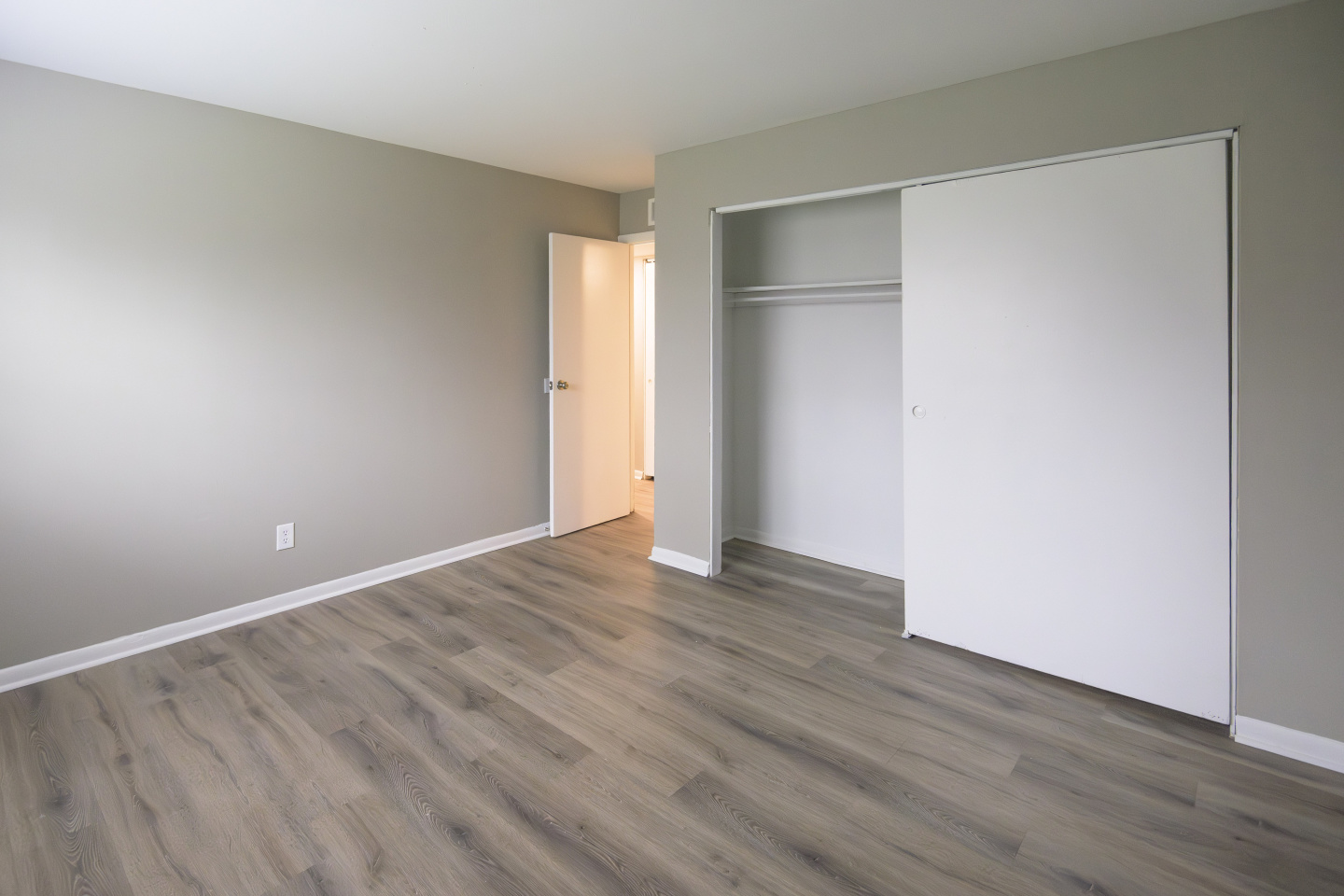 Freeman Apartments Image 10