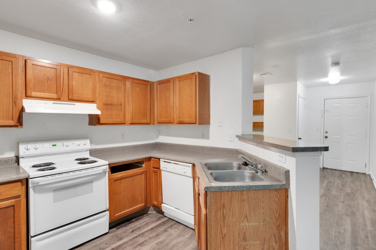 Fieldstone Apartments Image 21