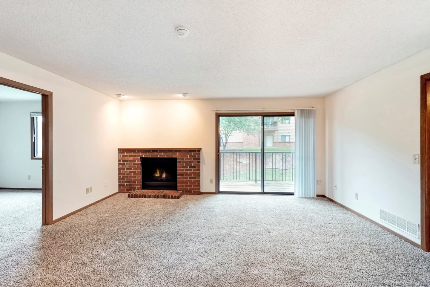 Washington Manor Image 18