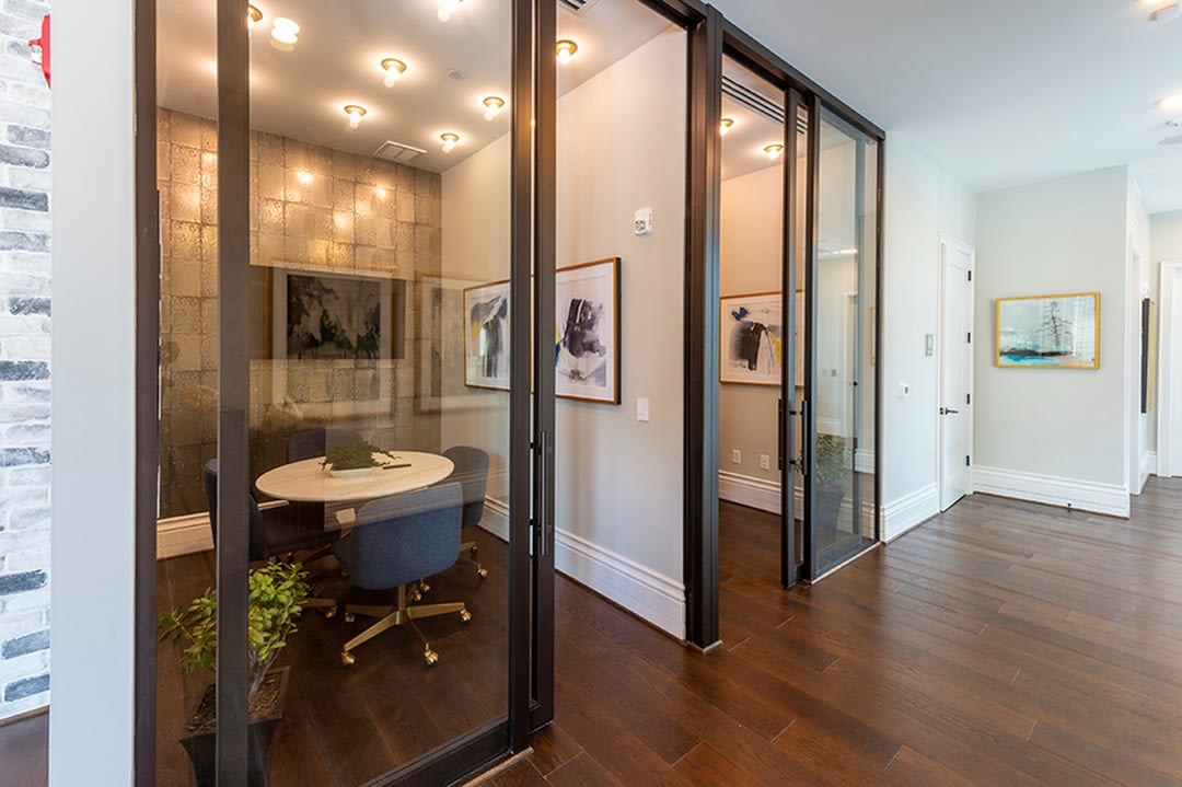 Pearl Rosemont Image 14