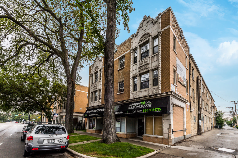 5957 W Madison St Image 13