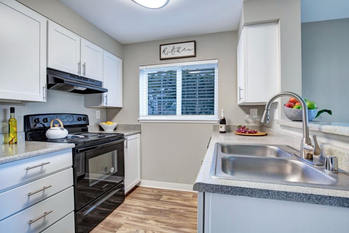 Beaumont Grand Apartment Homes Image 9