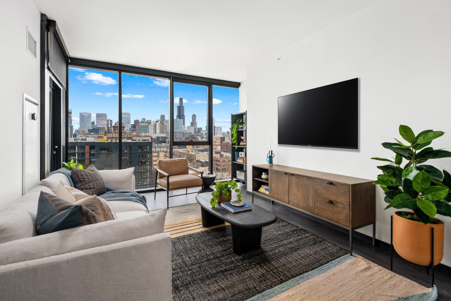 Parq Fulton Image 33