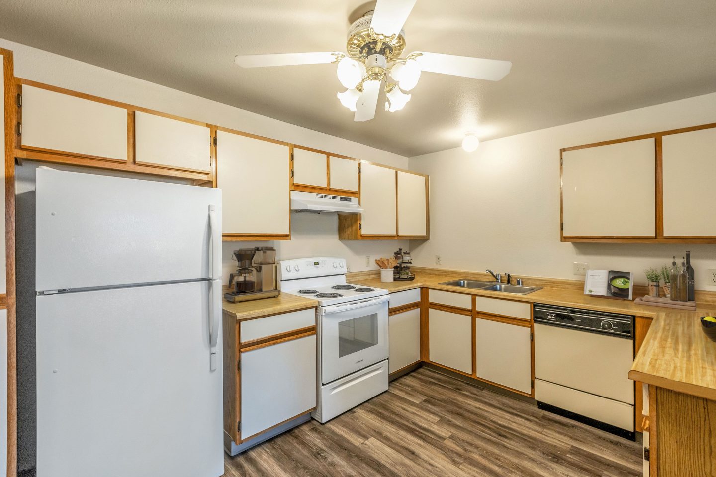 Sierra Sage Apartments Image 4
