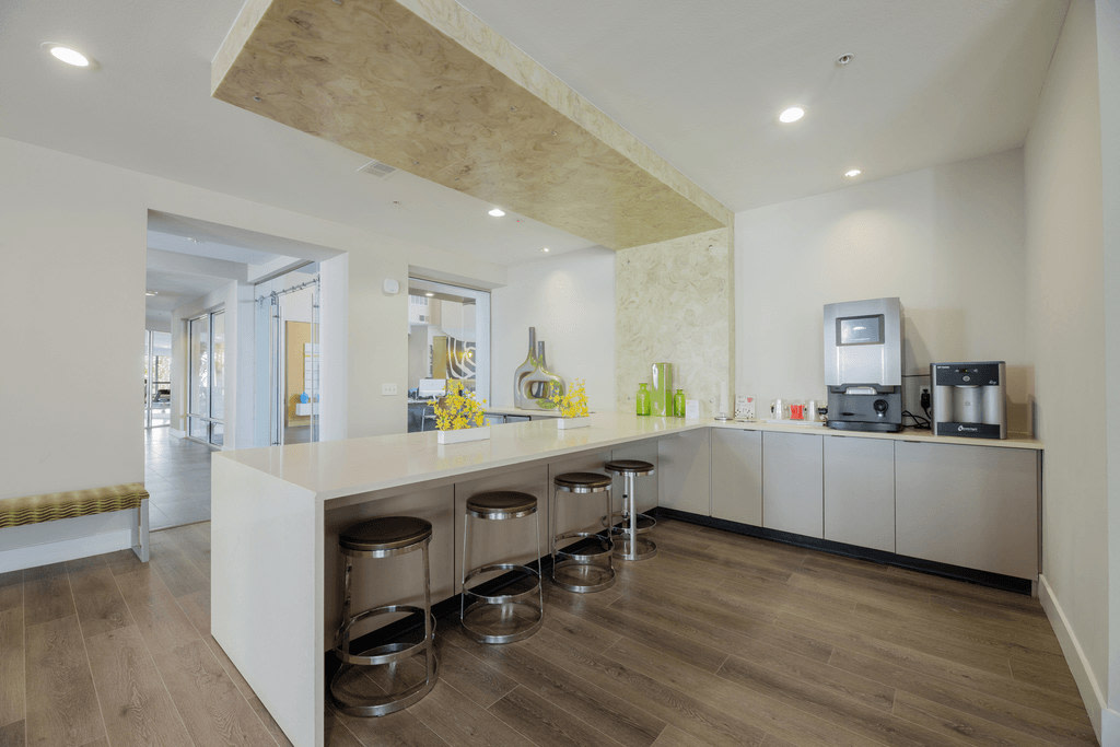 Maple District Lofts Image 12