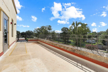 Landmark 301-Senior Living Image 34