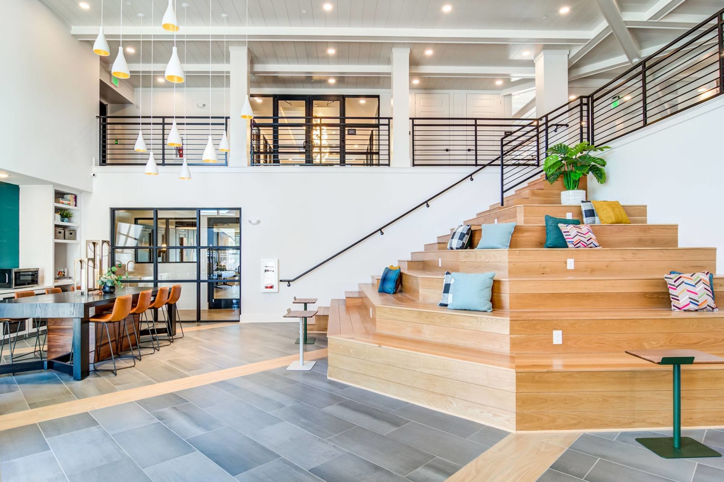 The Collins Luxury Apartments Image 11