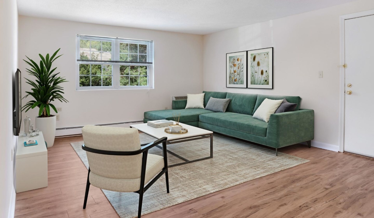 Wexford Village Apartment Homes Image 3