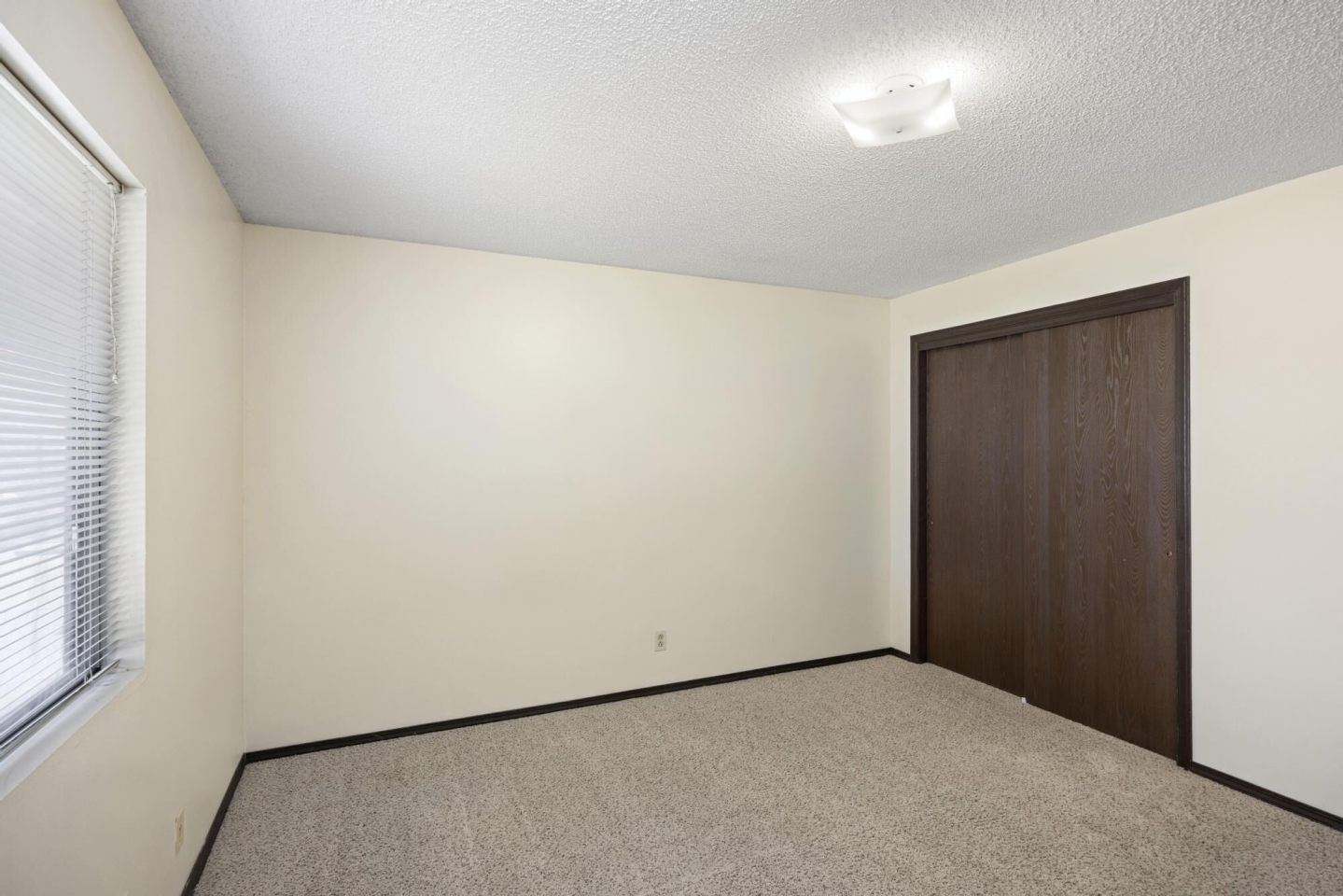Sandstone Apartments Image 15