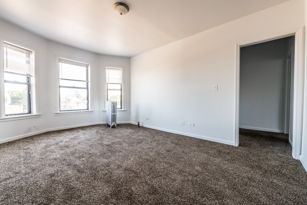 330 N Pine Image 12