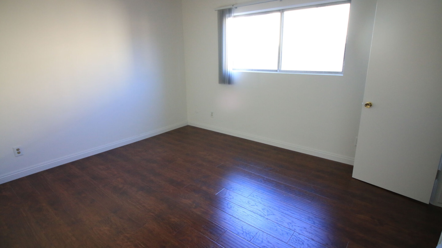 Regency Apartments Image 7