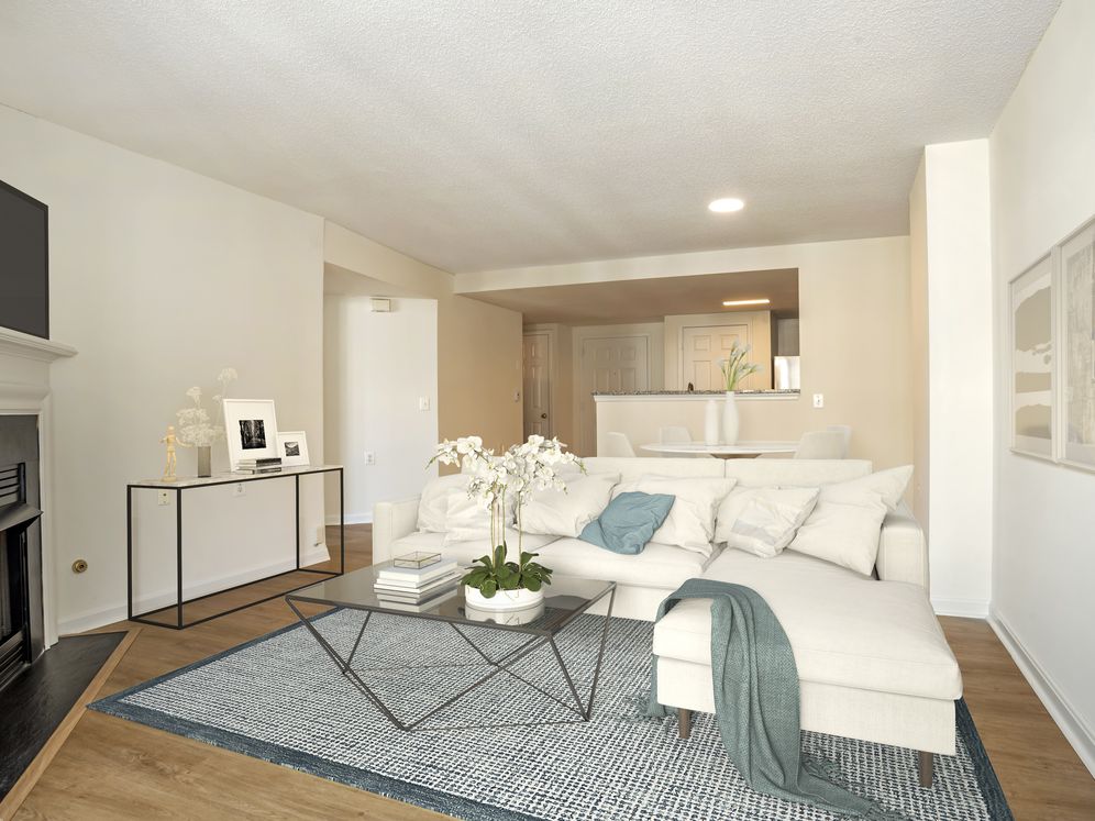 Avalon Courthouse Place Image 10