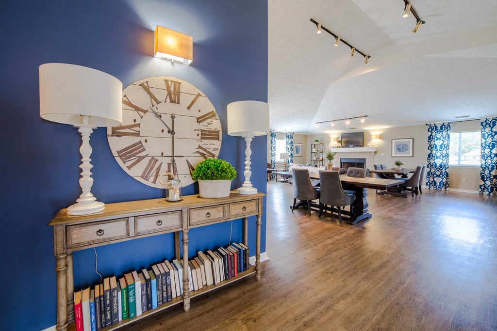 Shady Oak Village - Senior Living Apartments Image 3