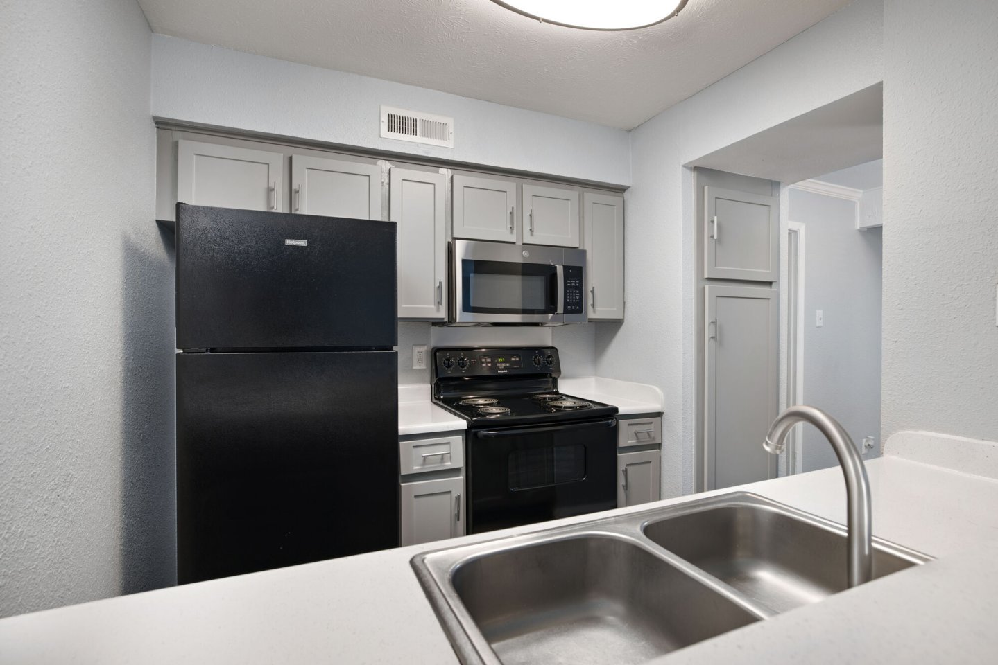 Nova Apartment Homes Image 5