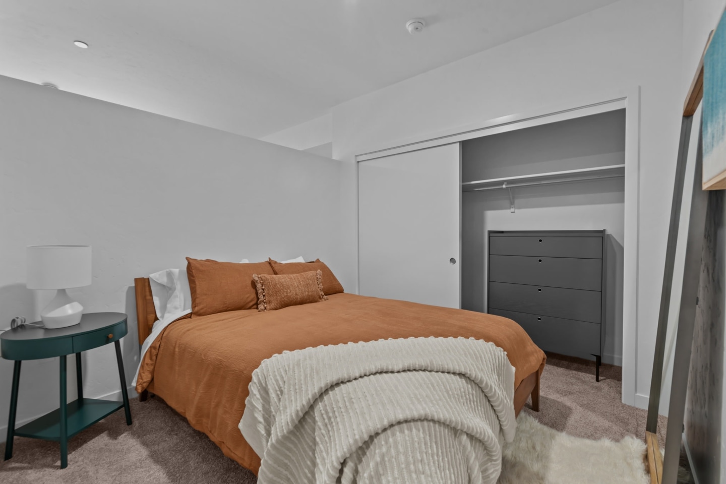 Tilian Apartments Image 7