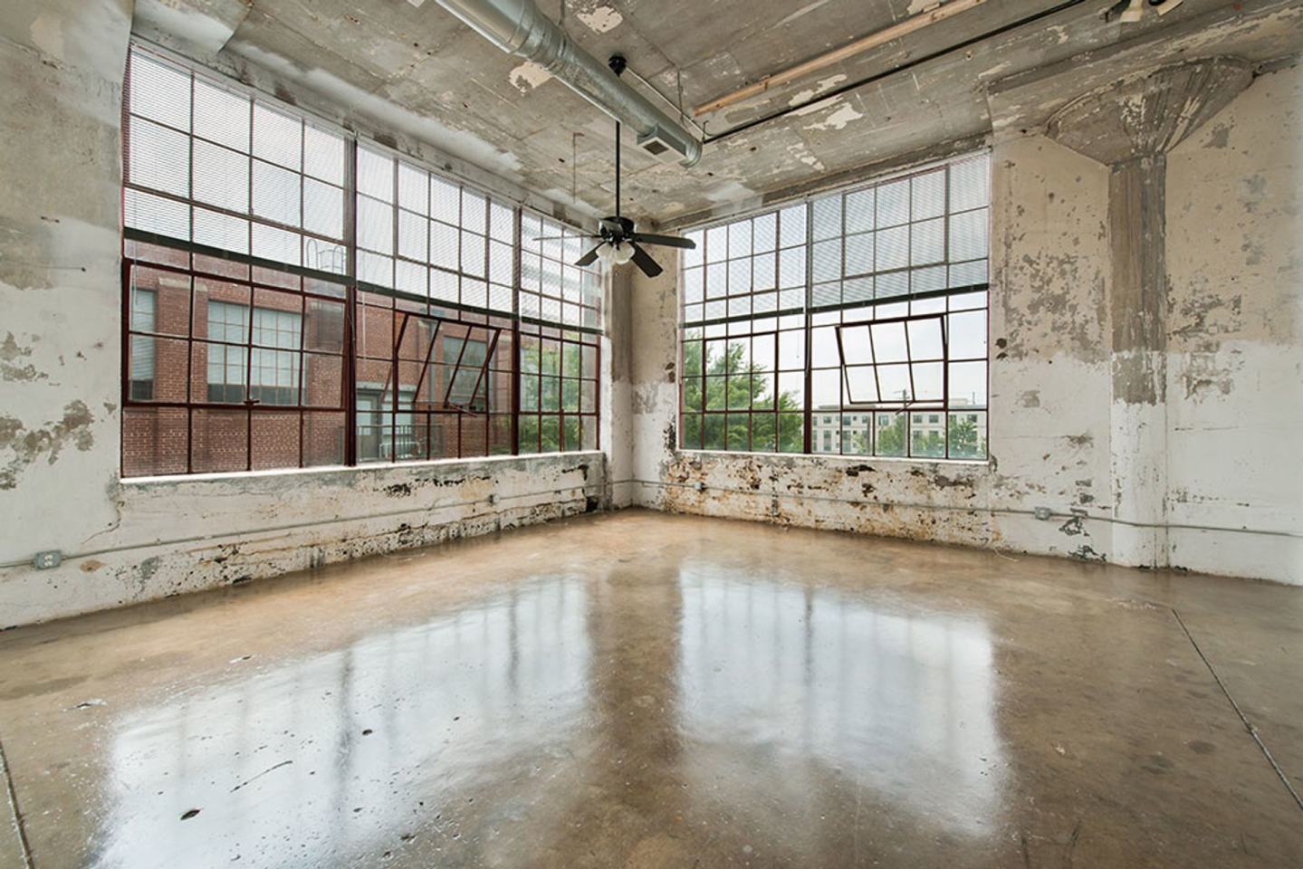 Mattress Factory Lofts Image 14