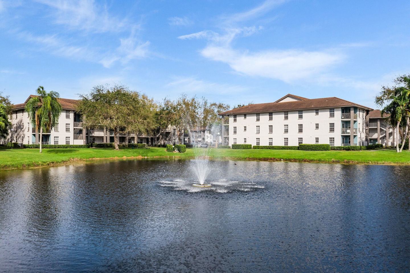 Boynton Place Image 29